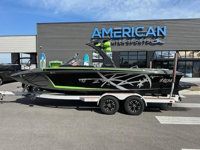 Slide: The Image of Tigé RZ2 2013 - 2