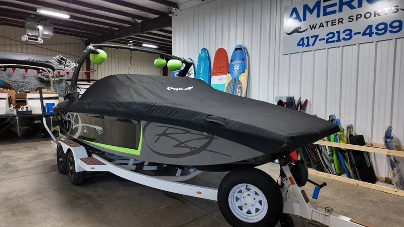 Slide: The Image of Tigé RZ2 2013 - 23