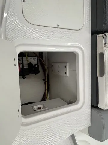 Slide: The Image of Chaparral 23 SSi 2025 - 14