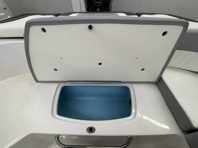 Slide: The Image of Chaparral 23 SSi 2025 - 21