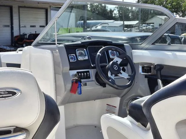 Slide: The Image of Chaparral 196 SSi 2012 - 5