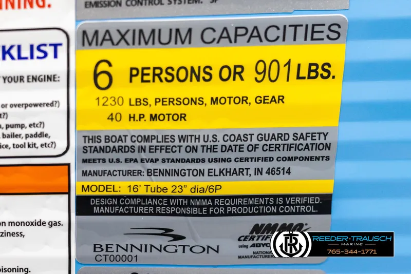Slide: The Image of 2025 Bennington 16 SFSE boat capacity label, 6 persons or 901 lbs, 40 HP motor. - 46