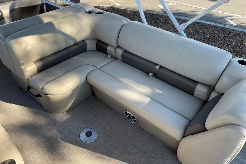 Slide: The Image of Manufacturer Provided Image - 76