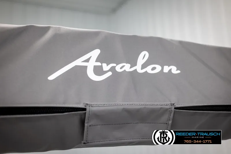 Slide: The Image of Avalon VENT CR 2025 cover with logo, Reeder-Trausch Marine branding. - 35