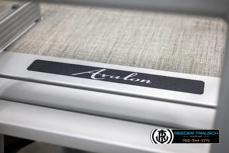 Slide: The Image of Avalon VENT CR 2025 logo on sleek metallic surface, Reeder-Trausch Marine branding. - 41