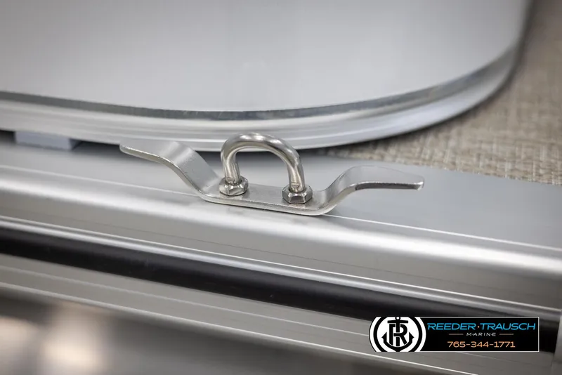 Slide: The Image of Close-up of Avalon VENT CR 2025 metal latch detail. - 42