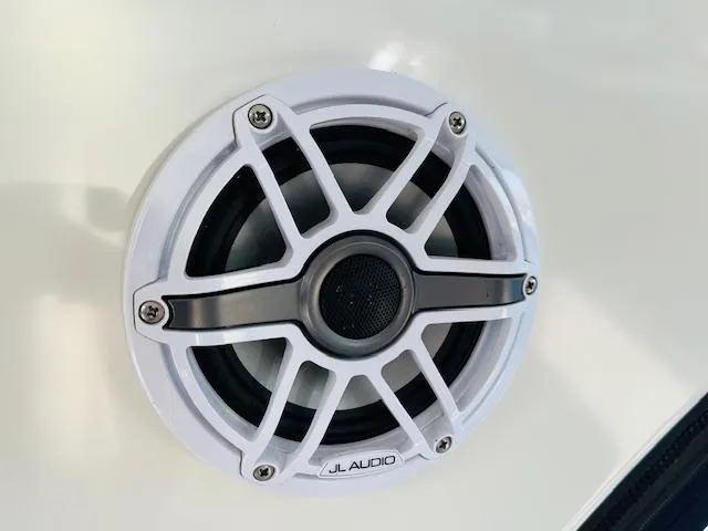 Slide: The Image of JL Audio speaker on 2004 Sea Ray 390 Sundancer boat. - 14