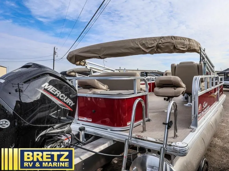 Slide: The Image of 2025 BASS BUGGY 18 DLX pontoon boat with Mercury engine at Bretz RV & Marine. - 5