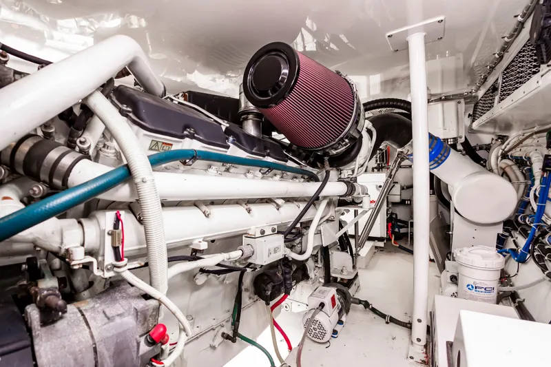 Slide: The Image of Hatteras 64 Motor Yacht Stabilized 2007 - 78