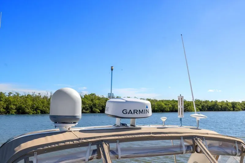 Slide: The Image of Sea Ray 460 Sundancer 2000 - 10