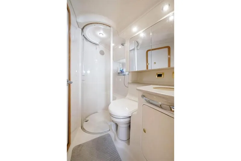 Slide: The Image of Sea Ray 460 Sundancer 2000 - 28