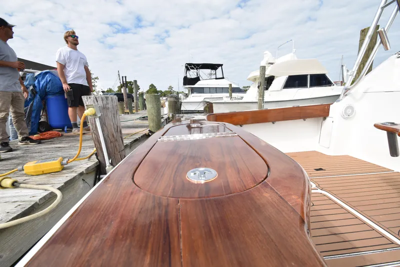 Slide: The Image of Viking 45 Express 2003 - 46