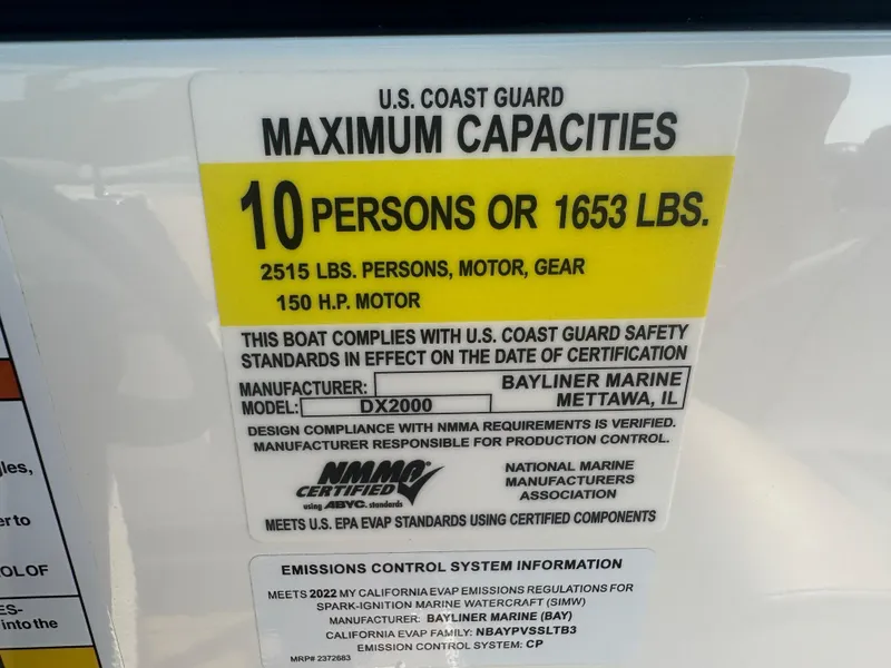 Slide: The Image of Bayliner DX 2000 boat capacity label, 2022 model, 10 persons or 1653 lbs. - 18