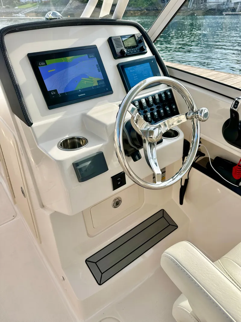 Slide: The Image of 7 - Helm - 7