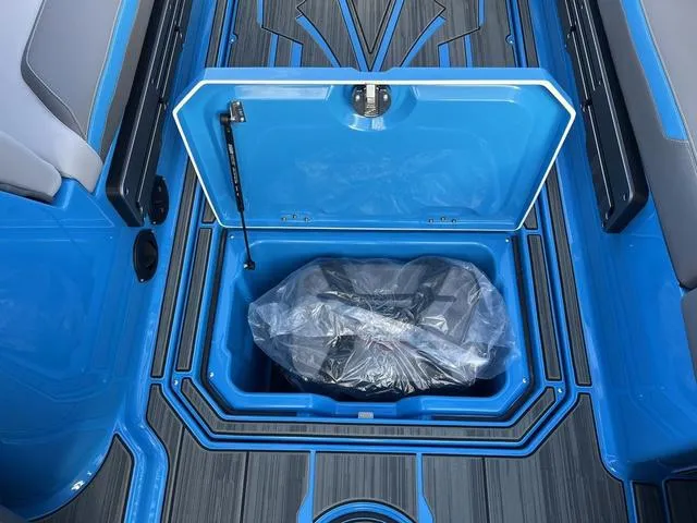 Slide: The Image of Supra SE 575 2025 - 17