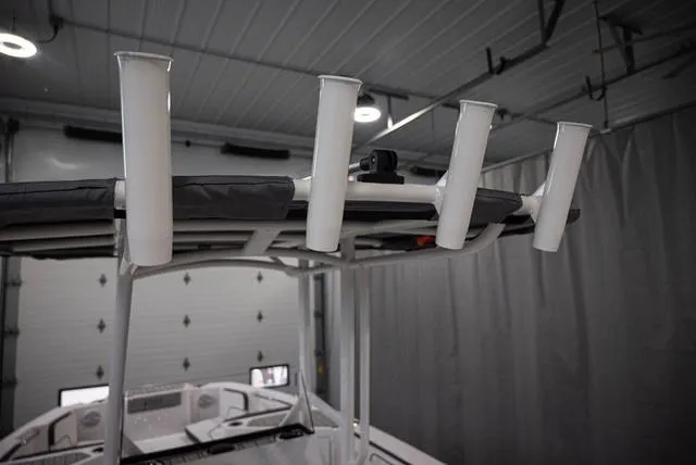 Slide: The Image of Yamaha 222FSH SPORT 2025 - 10