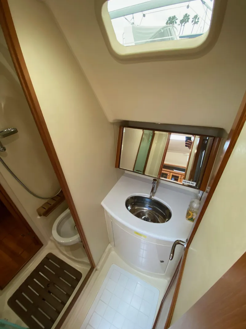 Slide: The Image of Marlow-Hunter Marlow Hunter 40 2014 - 68