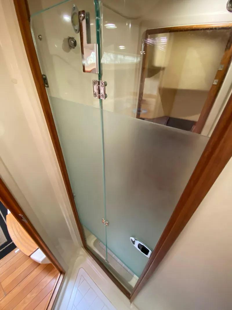 Slide: The Image of Marlow-Hunter Marlow Hunter 40 2014 - 70