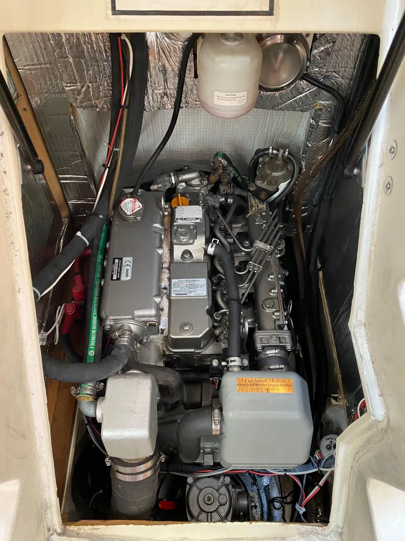 Slide: The Image of Marlow-Hunter Marlow Hunter 40 2014 - 82