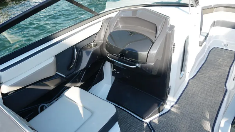 Slide: The Image of Monterey 258SS Super Sport 2024 - 7