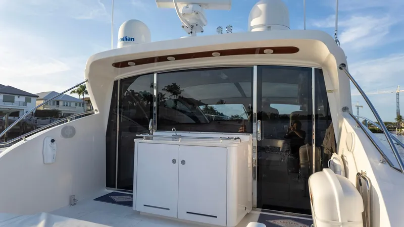 Slide: The Image of 2008 Savannah 54 yacht with sleek deck and modern amenities. - 34