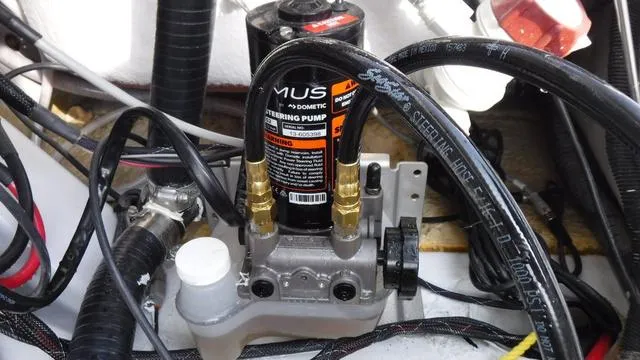 Slide: The Image of Hydraulic steering pump in 2023 Blue Wave 2800 Makaira boat. - 35