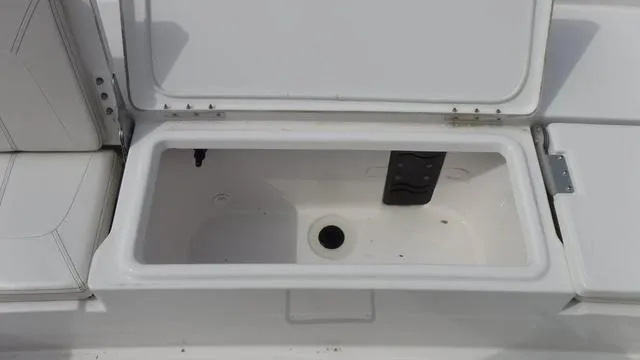 Slide: The Image of Blue Wave 2200 Classic 2023 - 12