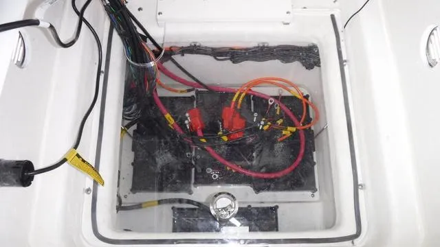 Slide: The Image of Pathfinder 2500 Hybrid 2024 - 29