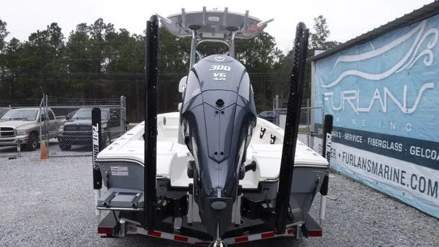 Slide: The Image of Pathfinder 2500 Hybrid 2024 - 3