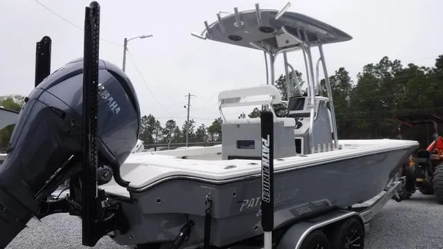 Slide: The Image of Pathfinder 2500 Hybrid 2024 - 5