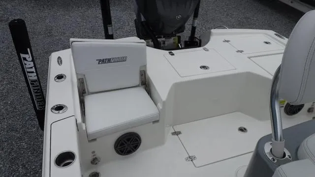 Slide: The Image of Pathfinder 2500 Hybrid 2024 - 6