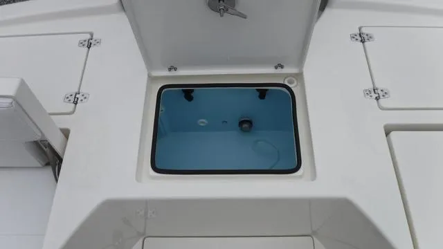 Slide: The Image of Pathfinder 2500 Hybrid 2024 - 8