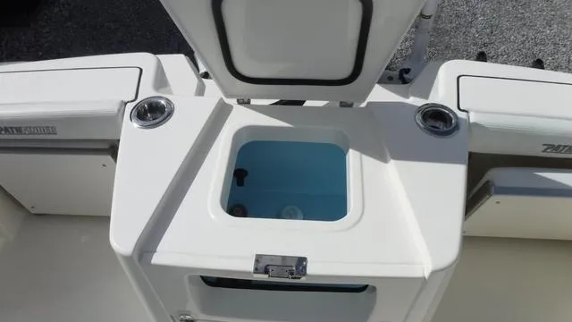 Slide: The Image of Pathfinder 2700 Open 2025 - 22