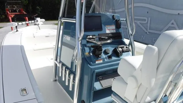 Slide: The Image of Pathfinder 2700 Open 2025 - 25