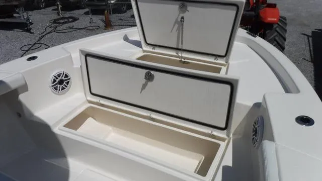 Slide: The Image of Pathfinder 2400 Open 2024 - 8