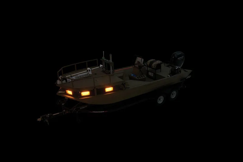 Slide: The Image of Tracker Grizzly 2072 CC Sportsman 2025 - 43