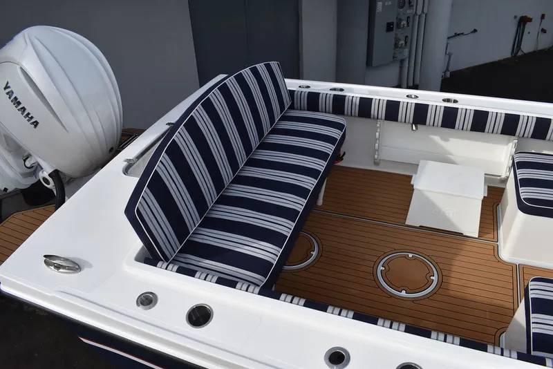 Slide: The Image of Steiger Craft 255 Annapolis 2026 - 4