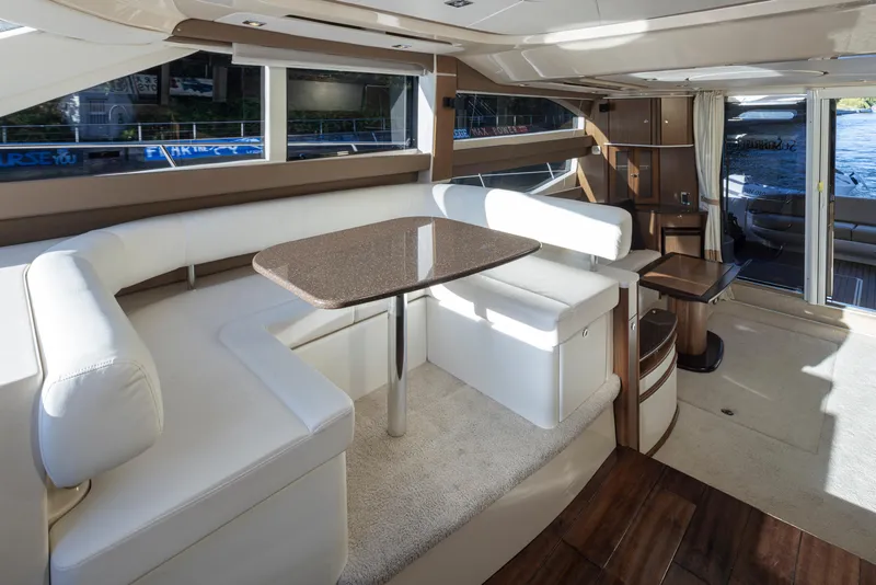 Slide: The Image of Meridian 441 Sedan 2015 - 13