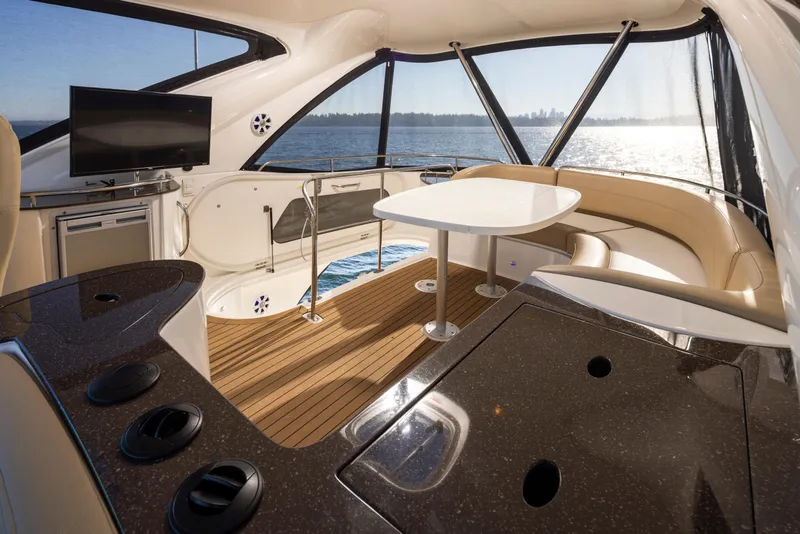 Slide: The Image of Meridian 441 Sedan 2015 - 27