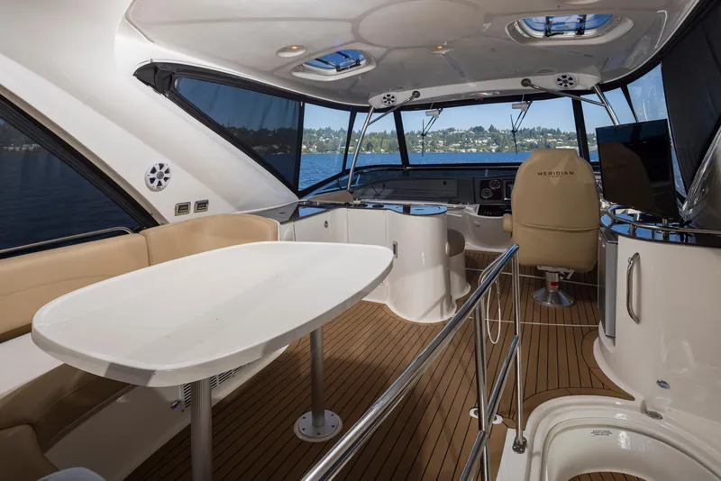 Slide: The Image of Meridian 441 Sedan 2015 - 28