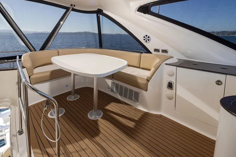 Slide: The Image of Meridian 441 Sedan 2015 - 33