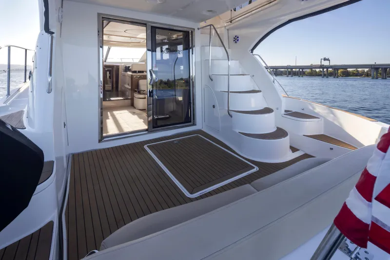 Slide: The Image of Meridian 441 Sedan 2015 - 37