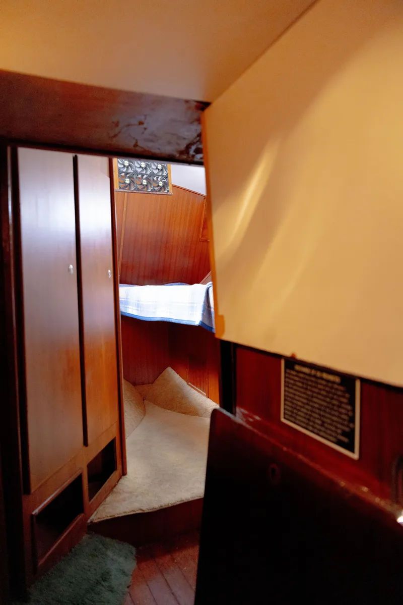 Slide: The Image of Rival 41C 1978 - 60