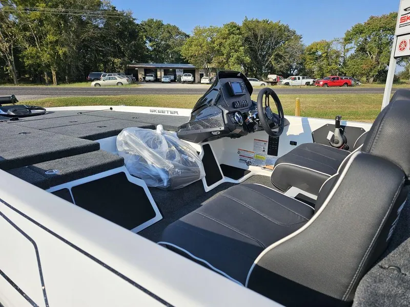 Skeeter Boats ZX150 2025 - Marine Source