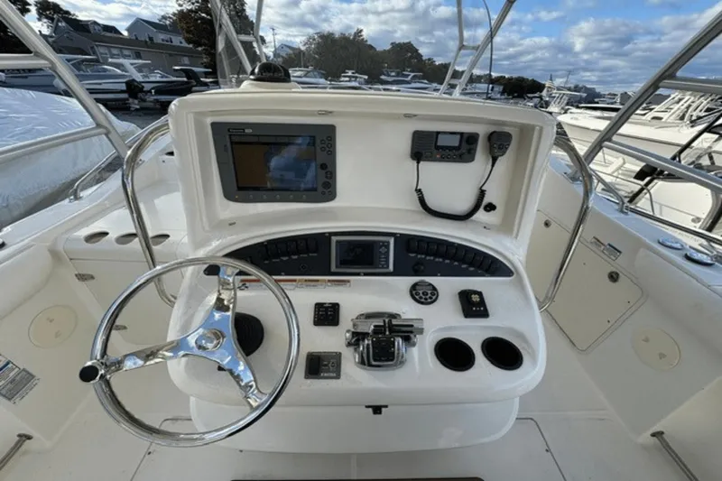 Slide: The Image of Boston Whaler 320 Outrage 2008 - 10