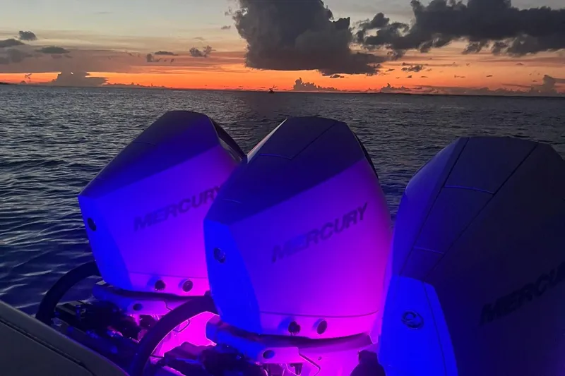 Slide: The Image of Scout 355 LXF 2023 - 16