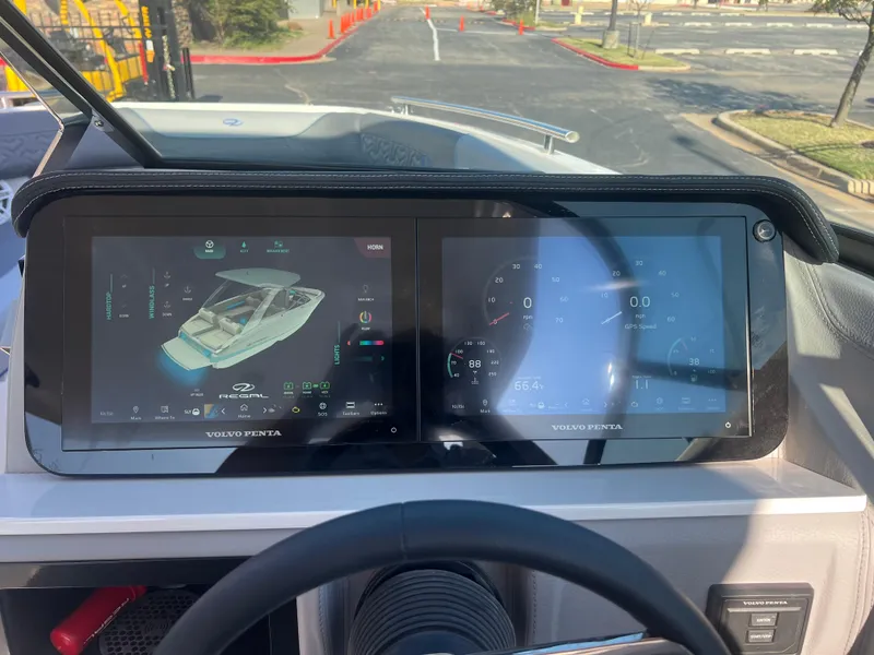 Slide: The Image of Regal LS6 Surf 2025 - 20