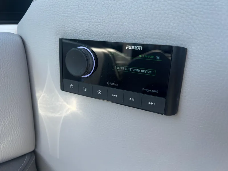 Slide: The Image of Regal LS6 Surf 2025 - 23