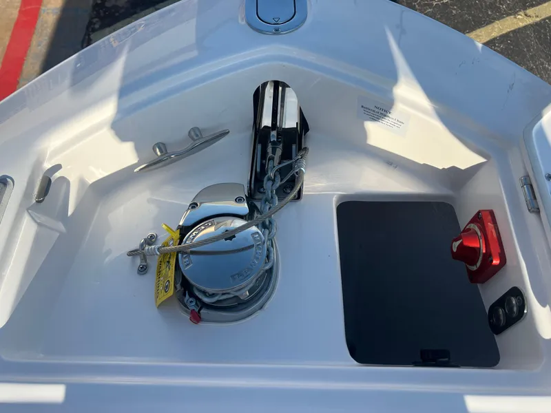 Slide: The Image of Regal LS6 Surf 2025 - 29