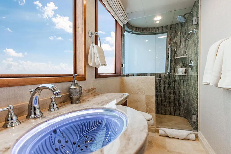 Slide: The Image of Custom Crystal Motoryacht 2009 - 150